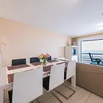 On The 5th Floor With Sea View *