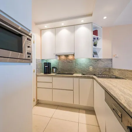 On The 5th Floor With Sea View