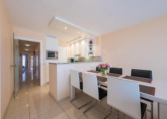 On The 5th Floor With Sea View Apartament Middelkerke