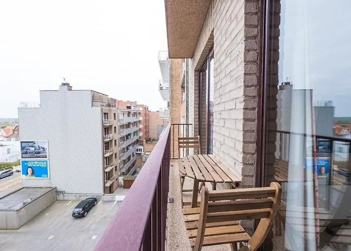 On The 5th Floor With Sea View