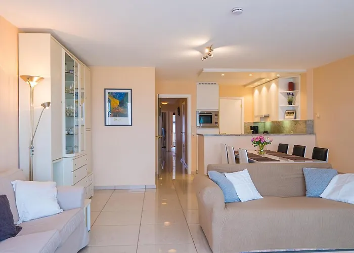 On The 5th Floor With Sea View *